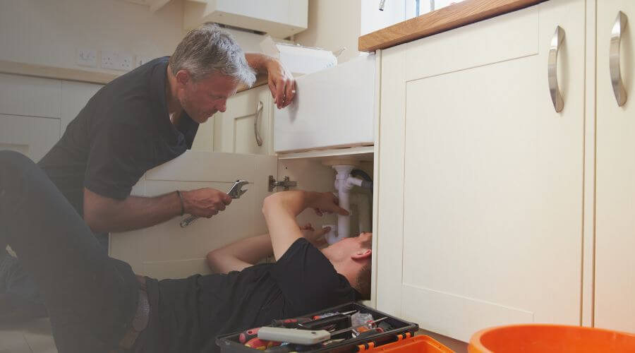 Professional burst pipe repair services in Lake Alfred, FL